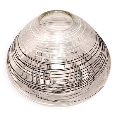 Vase verre soufflé ovale texturé de spaghetti de verres noir et blanc