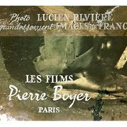 Photographie d'une équipe de cinéma chez Simca