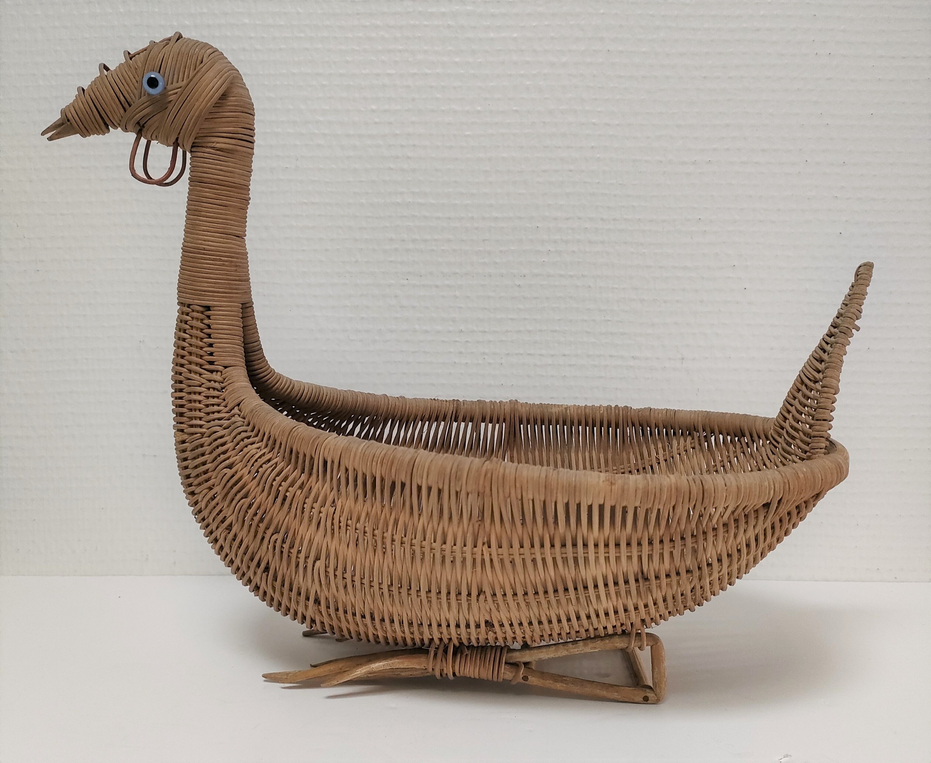 Zoomorphic basket bird, wicker braided vintage