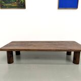 Modernist coffee table in solid elm, cylindrical pine base, 1970s.