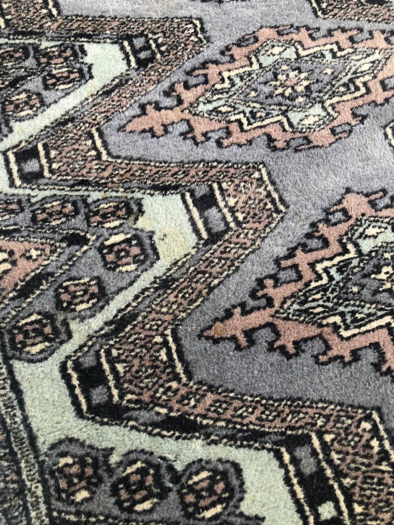 Handmade Persian Rug