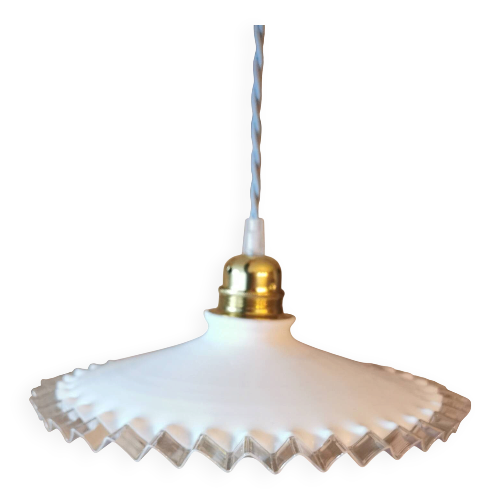 Suspension in white lace opaline, sky blue cable.