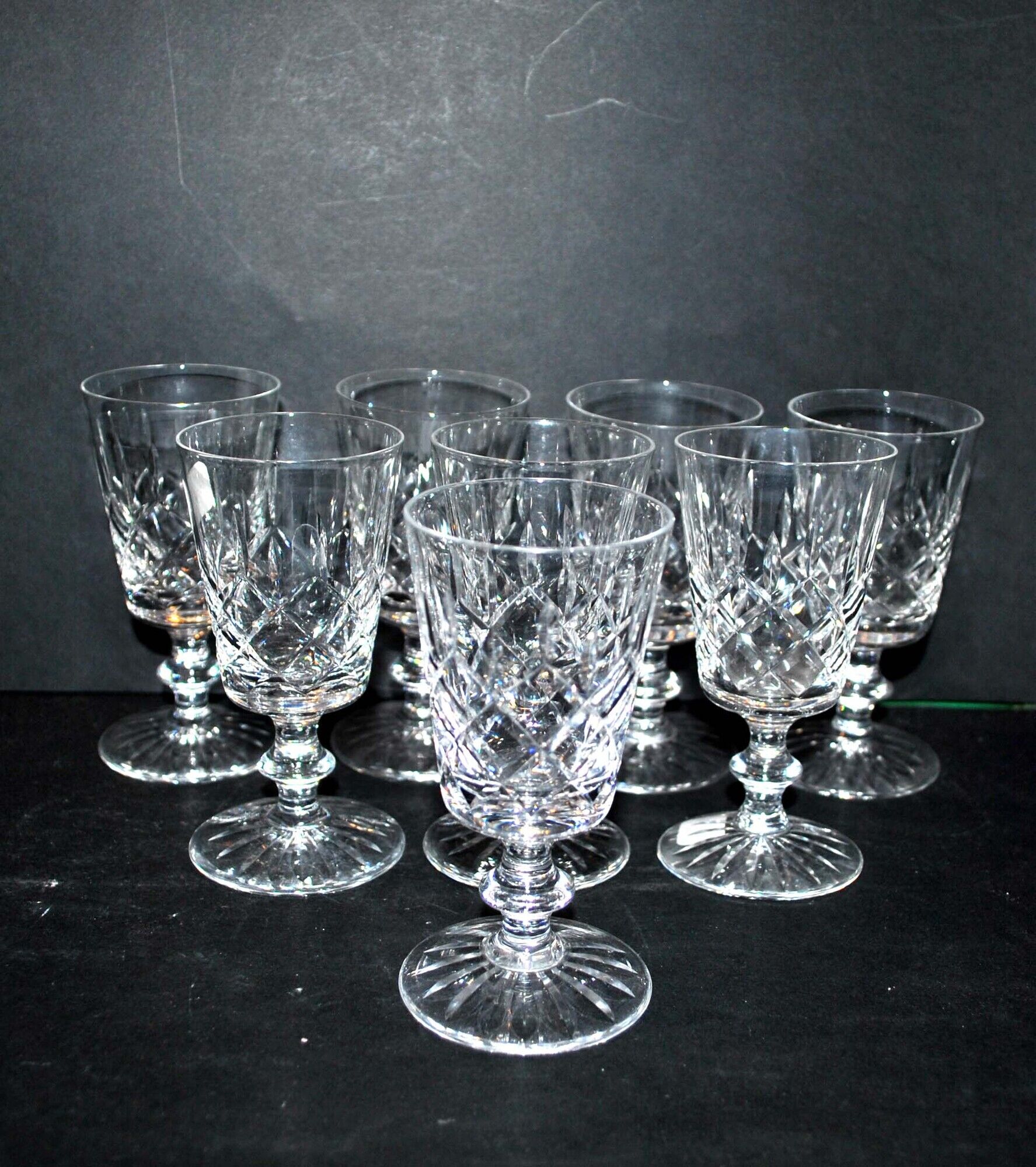 Lot De 8 Verres à Liqueur Tequila Calibre 12 - Design Rouge Et Or, Dimensions 9.2x3.2x3.6 Cm | Pour Cadeau Homme, Fête, Bar, Collection