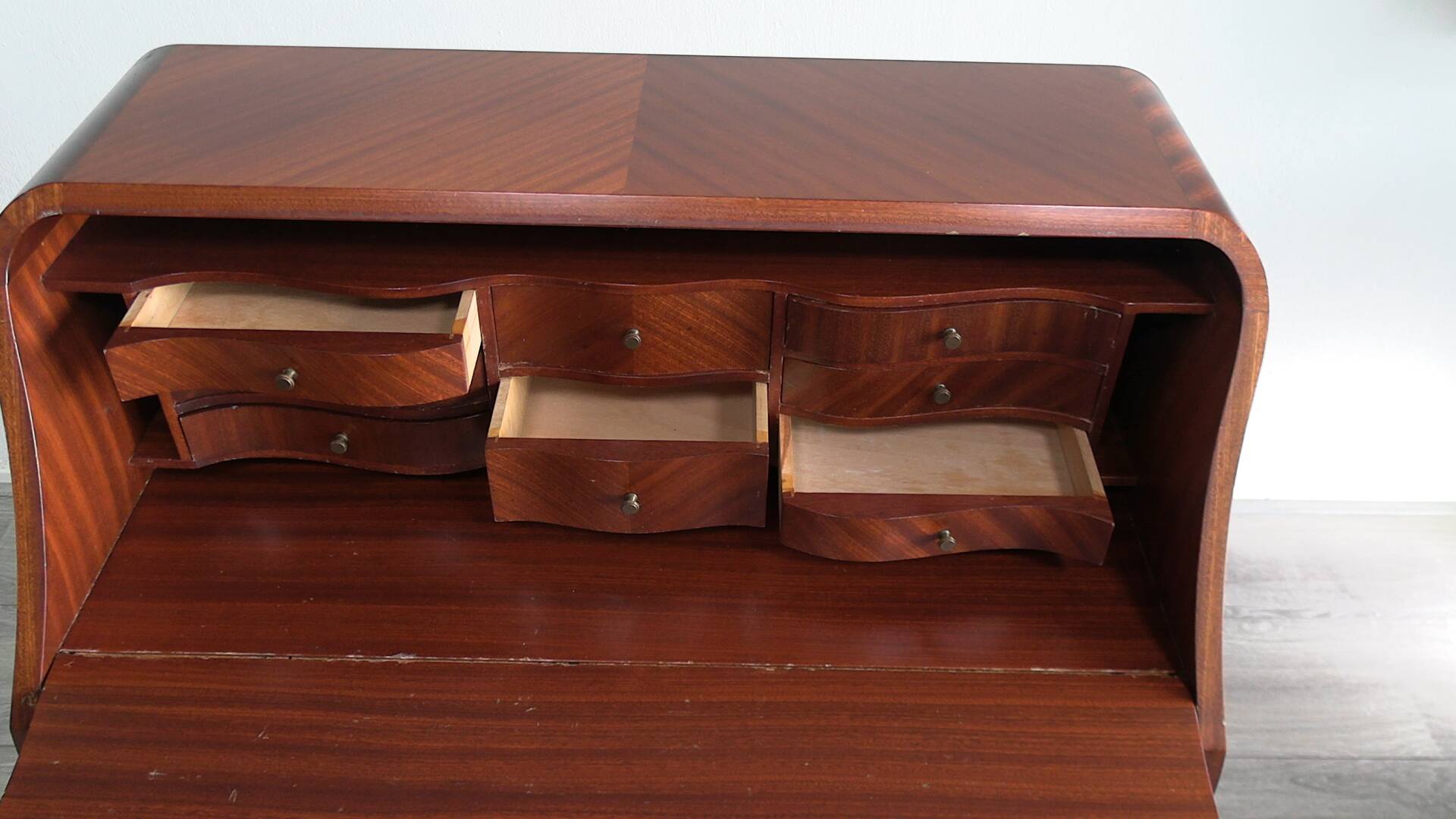 Bureau style Louis XV
