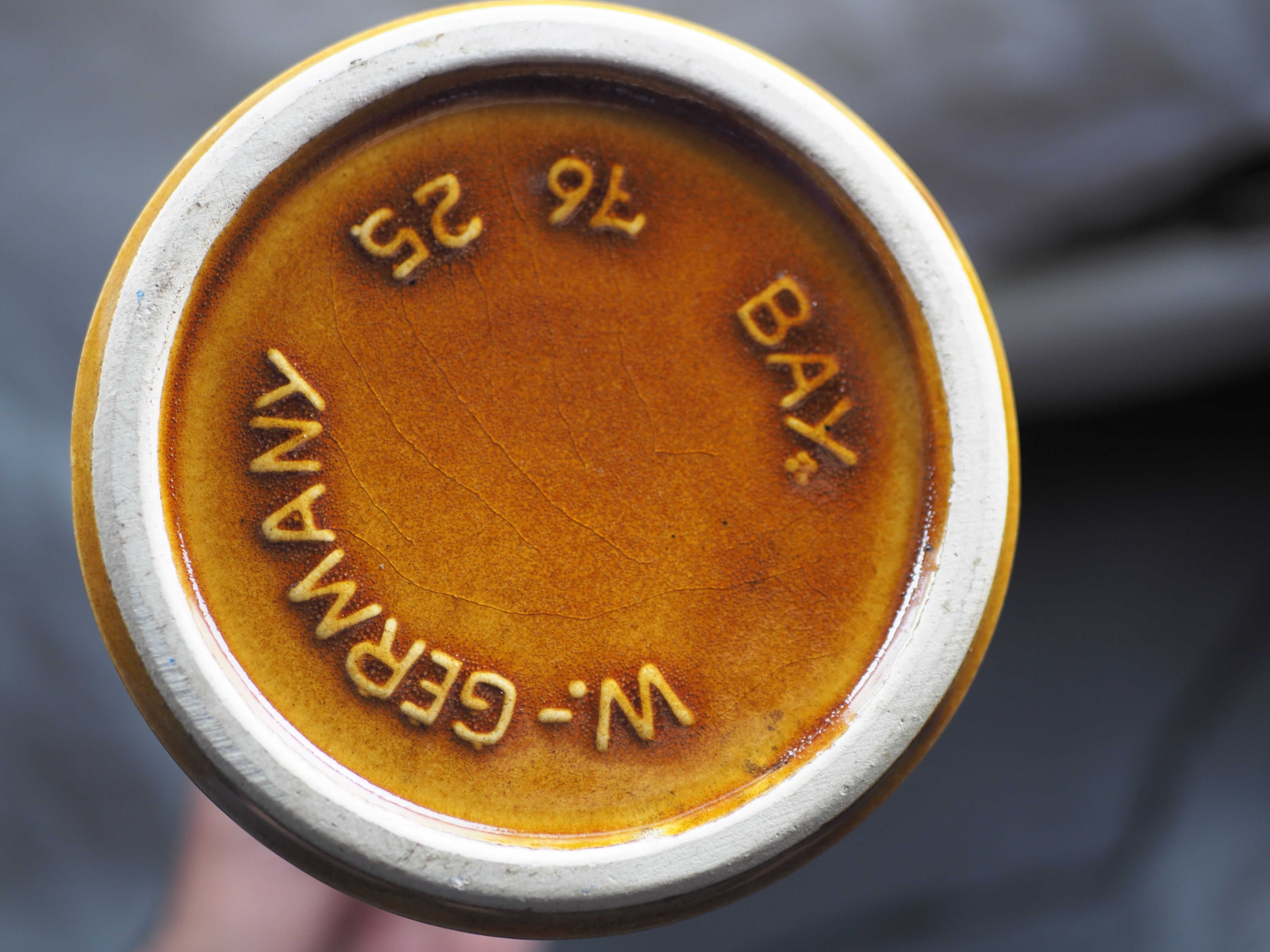 High arched vase, round hollow patterns and spikes, black and ocher seventies vibe - Bay Keramik - 70'