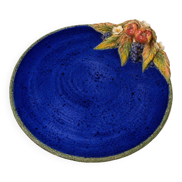 Large decorative plate in glazed ceramic signed Laurence Saint-Amour.