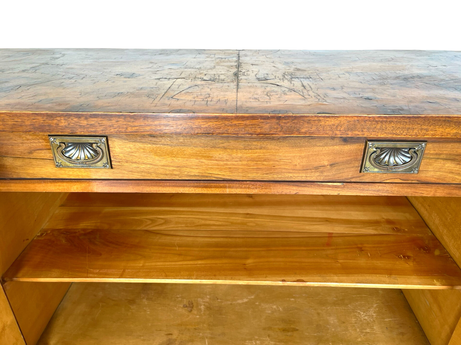 Walnut buffet, antique Italian, 1930s.