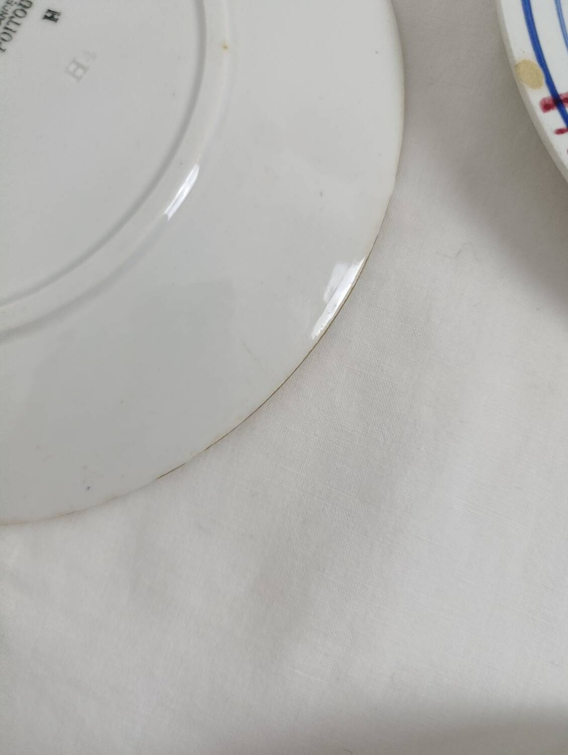 Sarreguemines Poitou plate