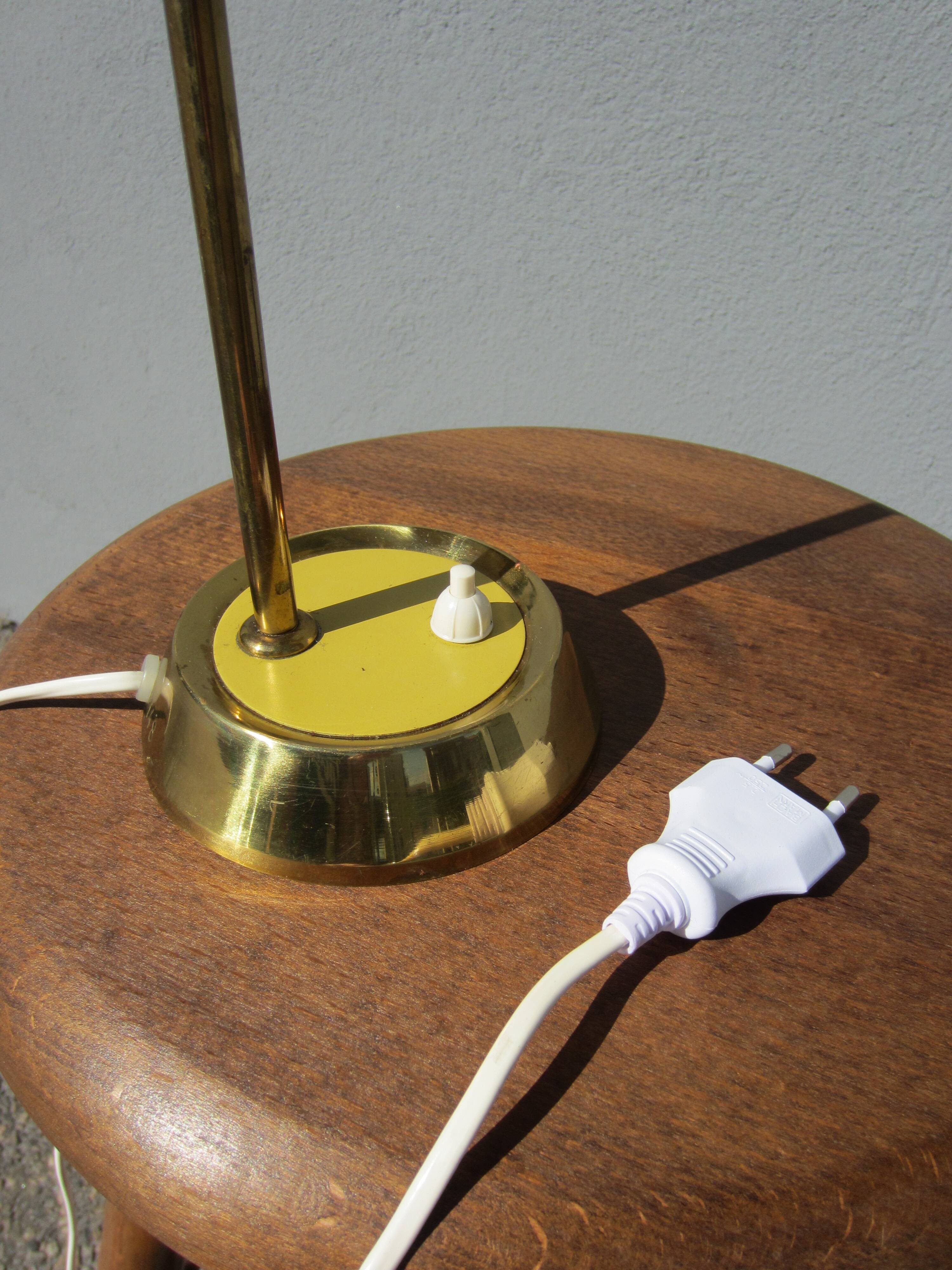 Scandinavian articulated desk lamp by Lorentzons