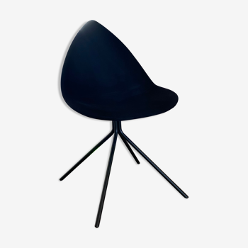 BoConcept Ottawa velvet chair