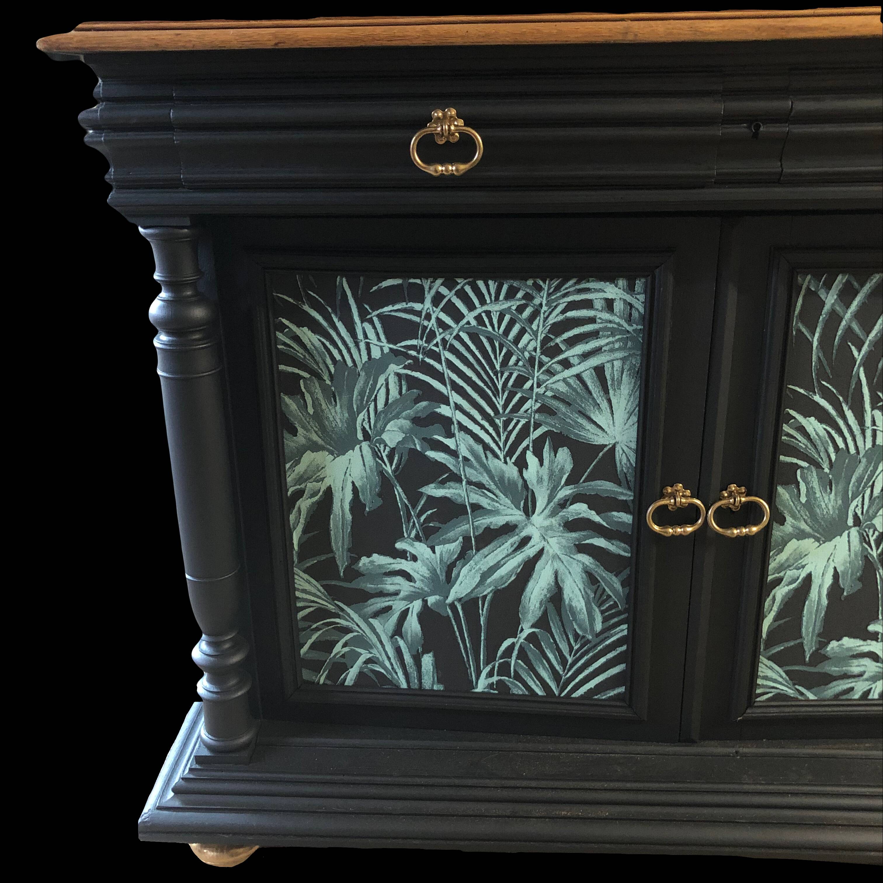 “Tropical” buffet