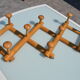 Porte-manteau mural extensible en pin