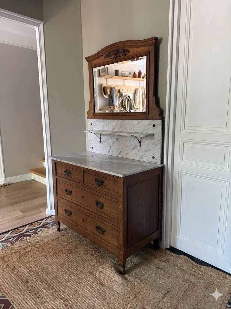 Commode de toilette ancienne, marbre blanc et miroir biseauté