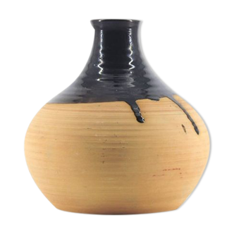 Salmon pink vase with brown top, Lund Danmark