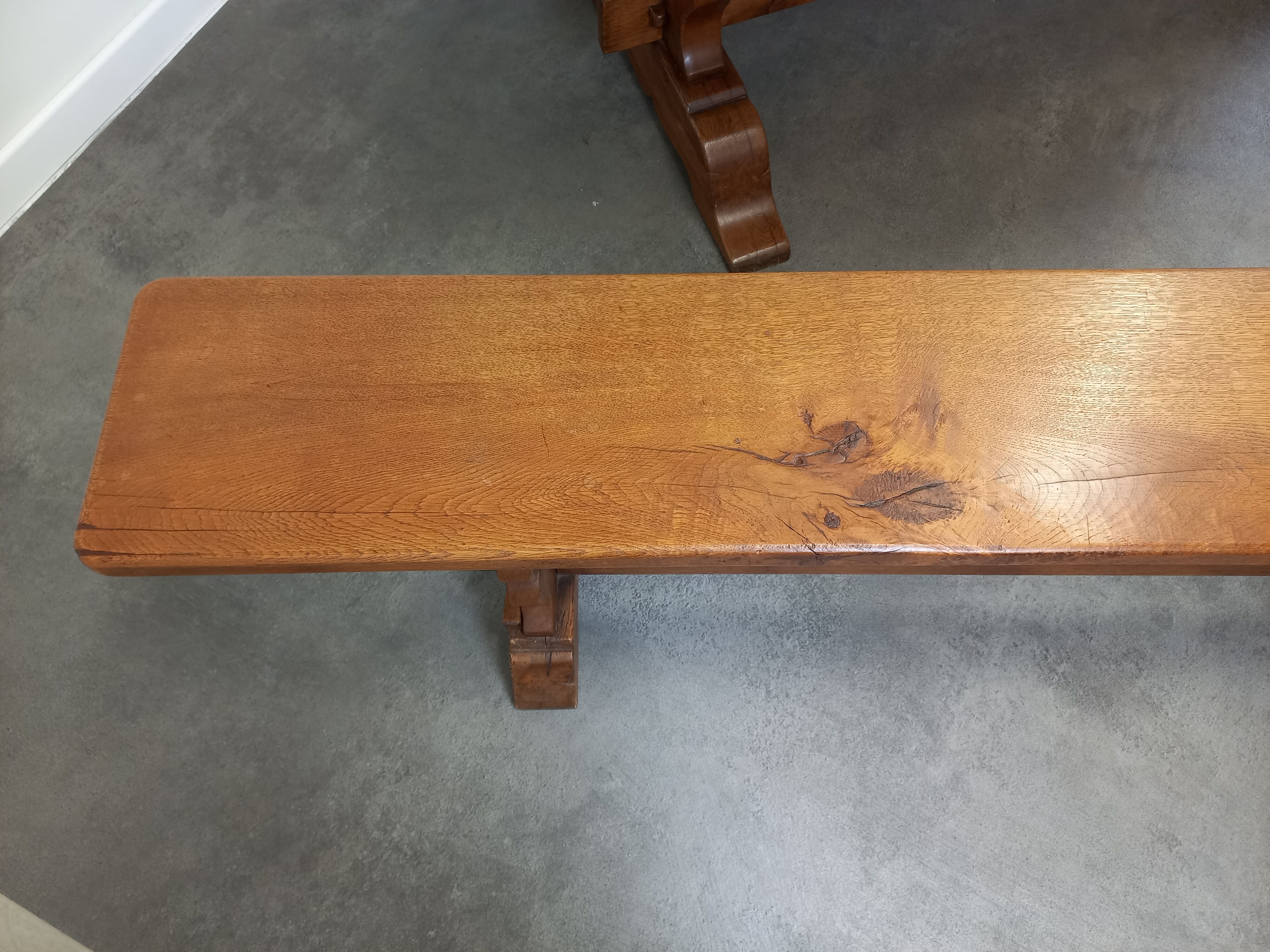 Farmhouse table and its 2 benches