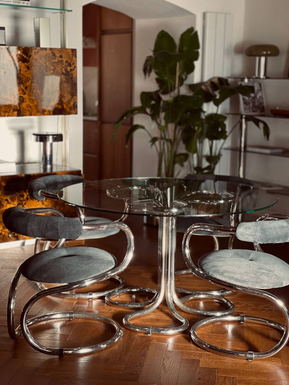 Dining table / 4 Rudi Bonzanini chairs Tecnosalotto, Italy 197