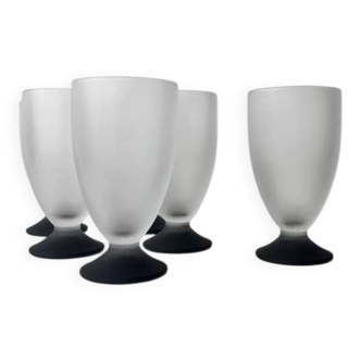 Lot de 6 verres a pied vintage en opaline noire et verre fumé, vers 1970