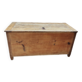 Coffre en bois