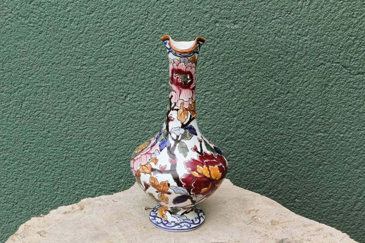 Gien earthenware jug, Peonies model