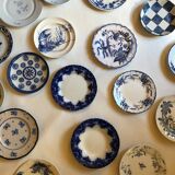 Suite 18 assiettes bleues anciennes et asiatiques décors bleus