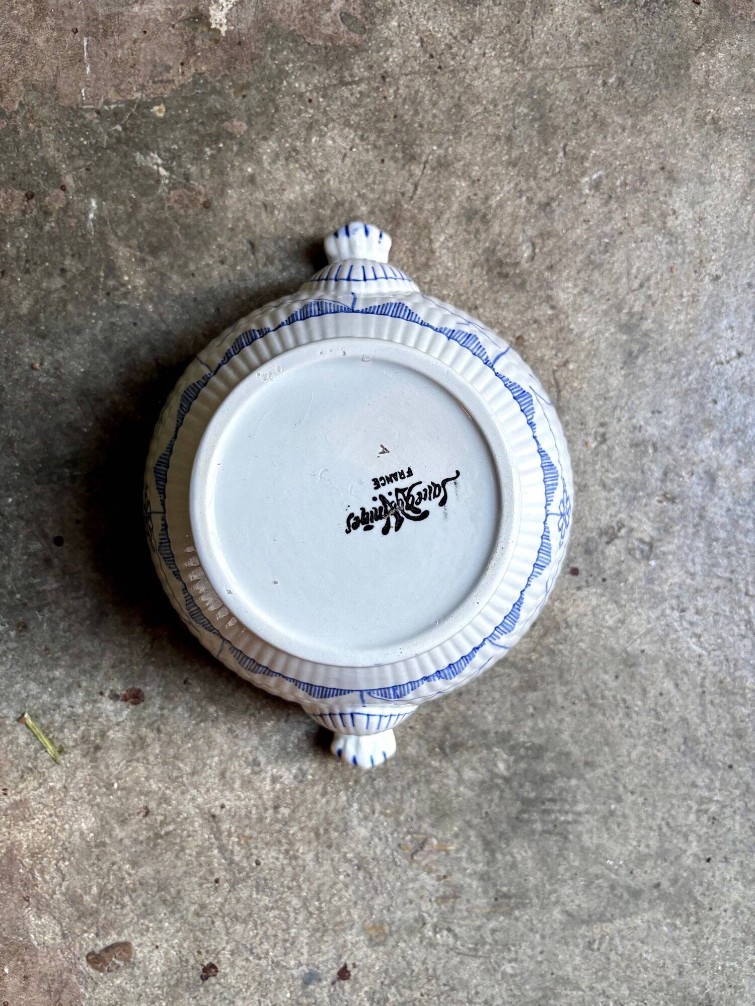 Sugar bowl, Sarreguemines earthenware jar in white and blue, "Copenhagen" pattern - early 20th century