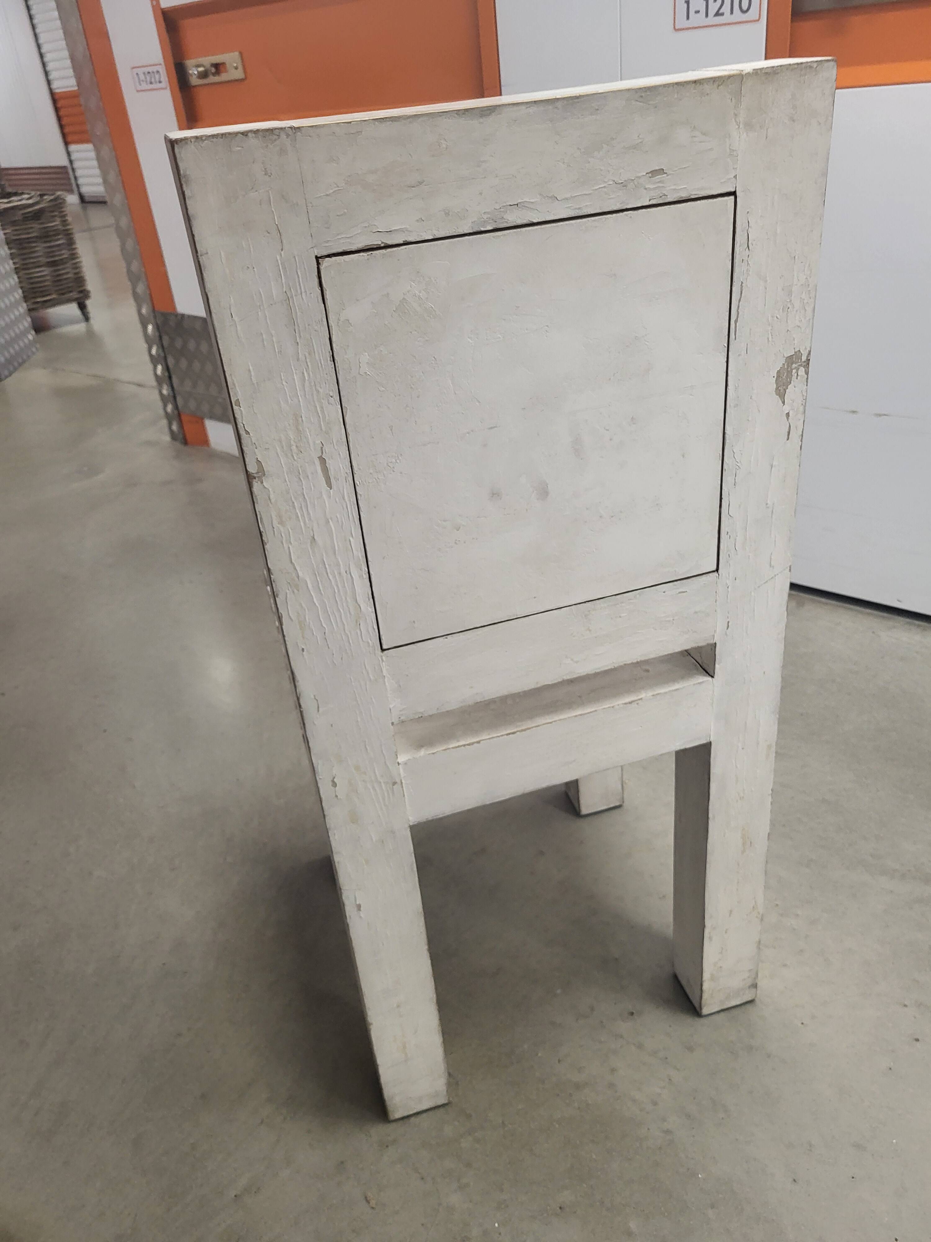White Ivory Wood Chair