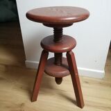 screw stool