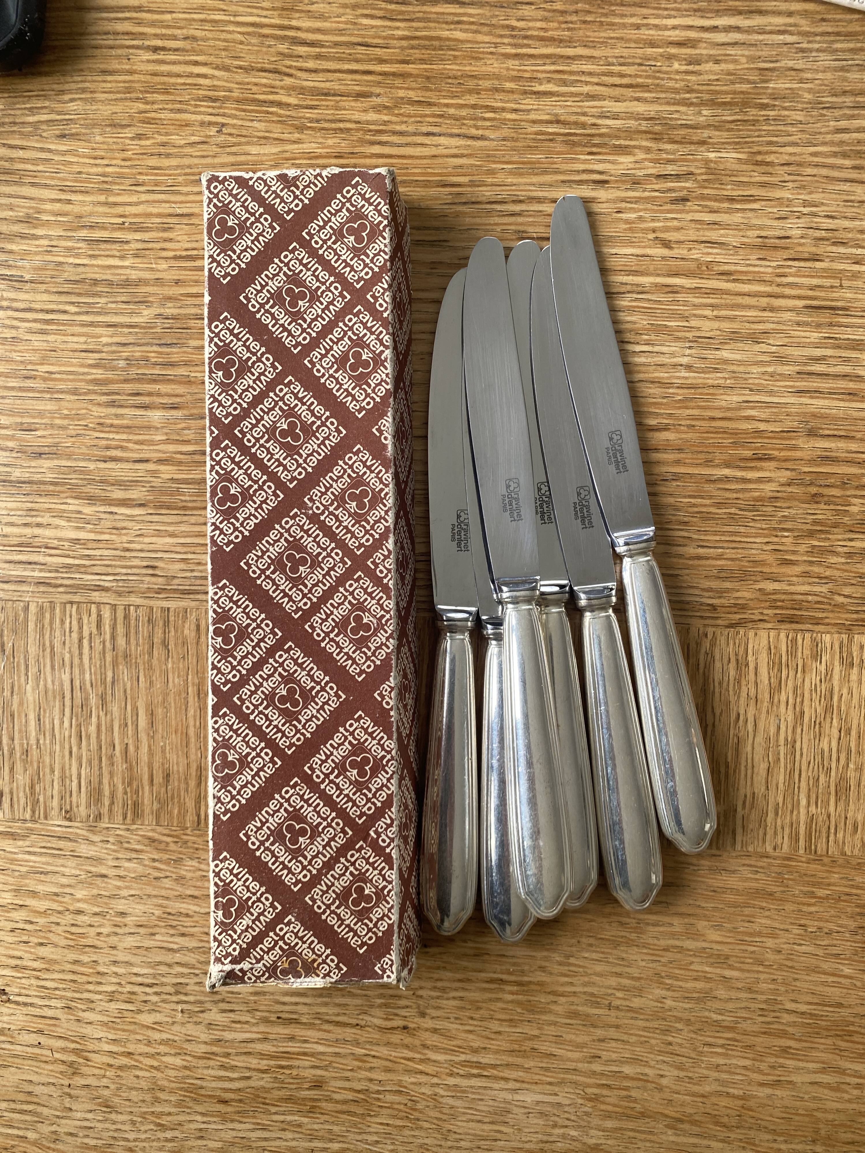 6 Ravinet d'Enfert knives with silver metal handle and stainless steel blade