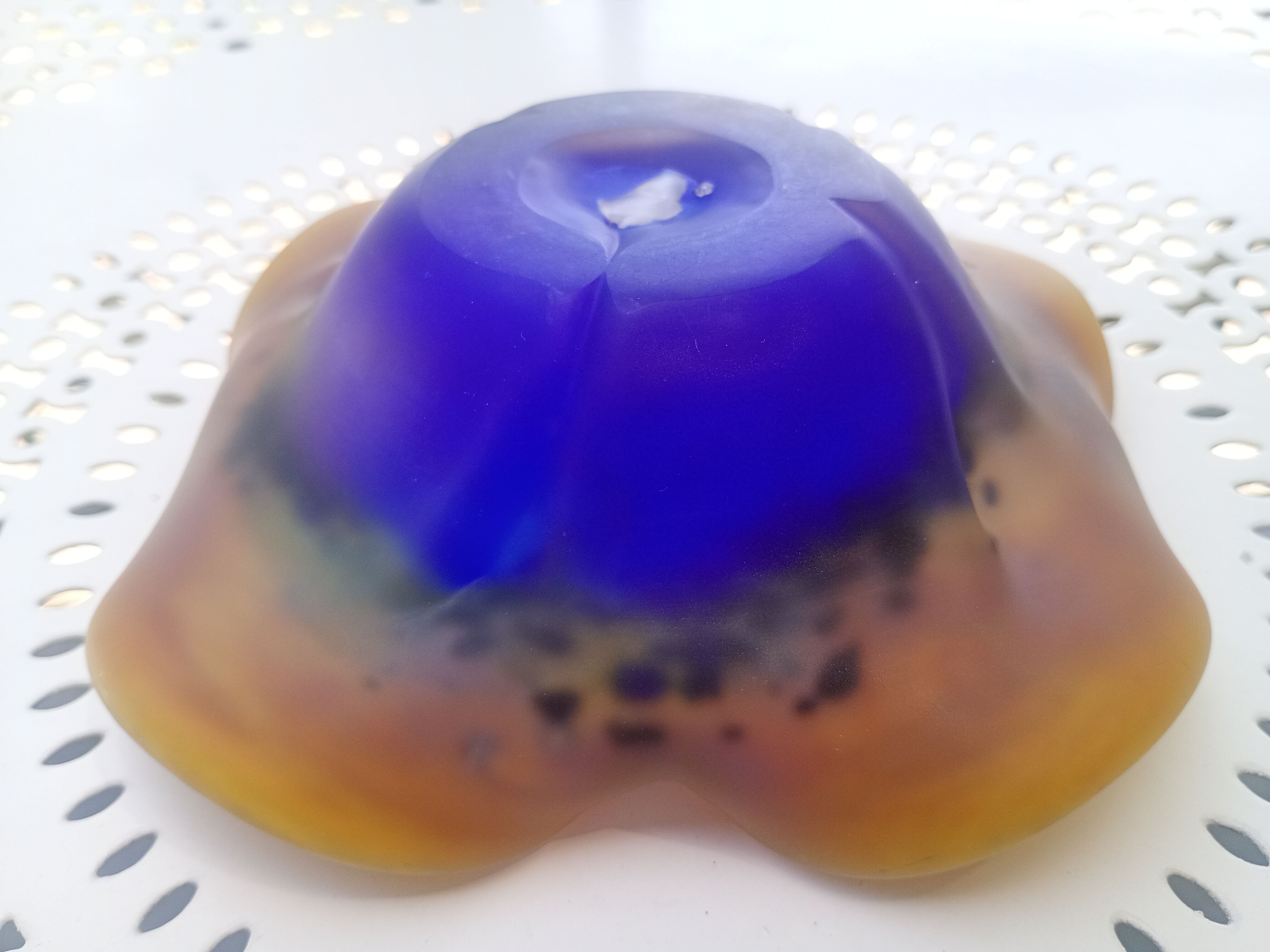 Gabriel Millesi - Pérouges - Polychrome glass corolla bowl with gold decoration