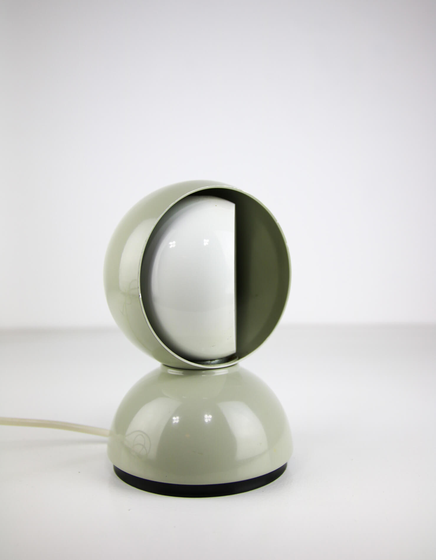 Lampe de table vintage Eclisse par Vico Magistretti pour Artemide