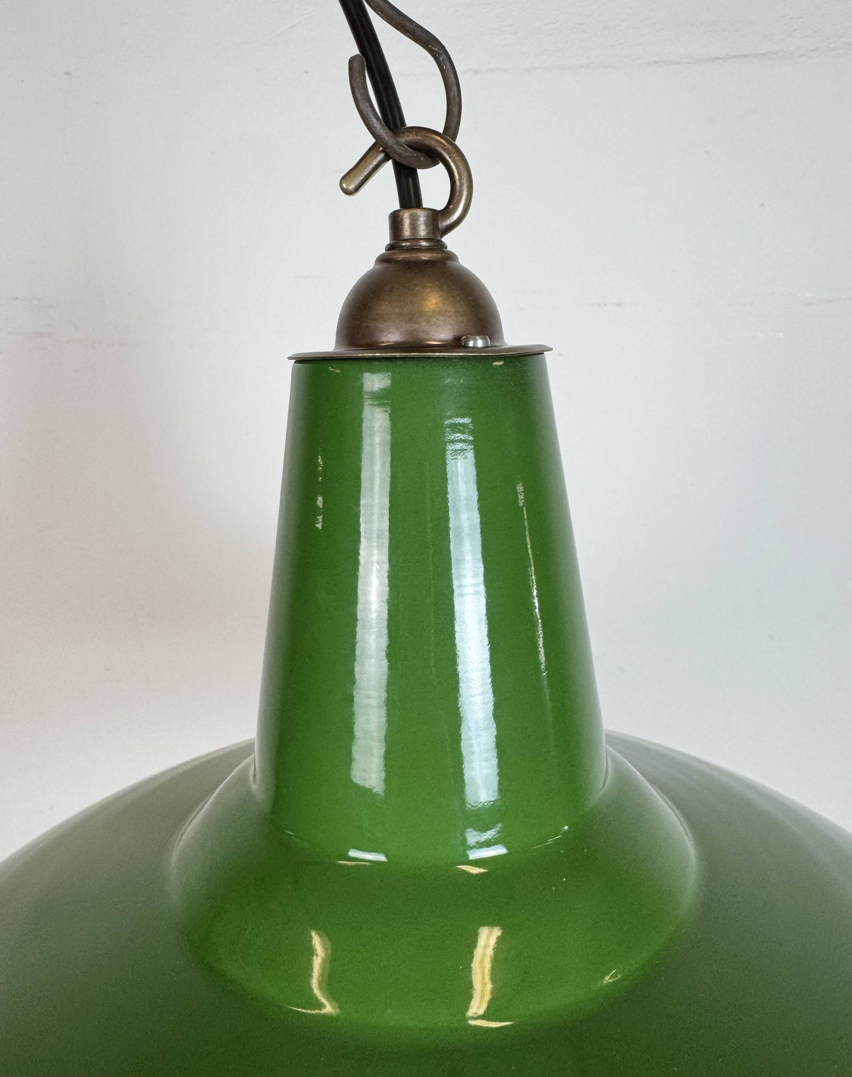 Suspension industrielle en émail vert de Jackson Electrical, années 1960