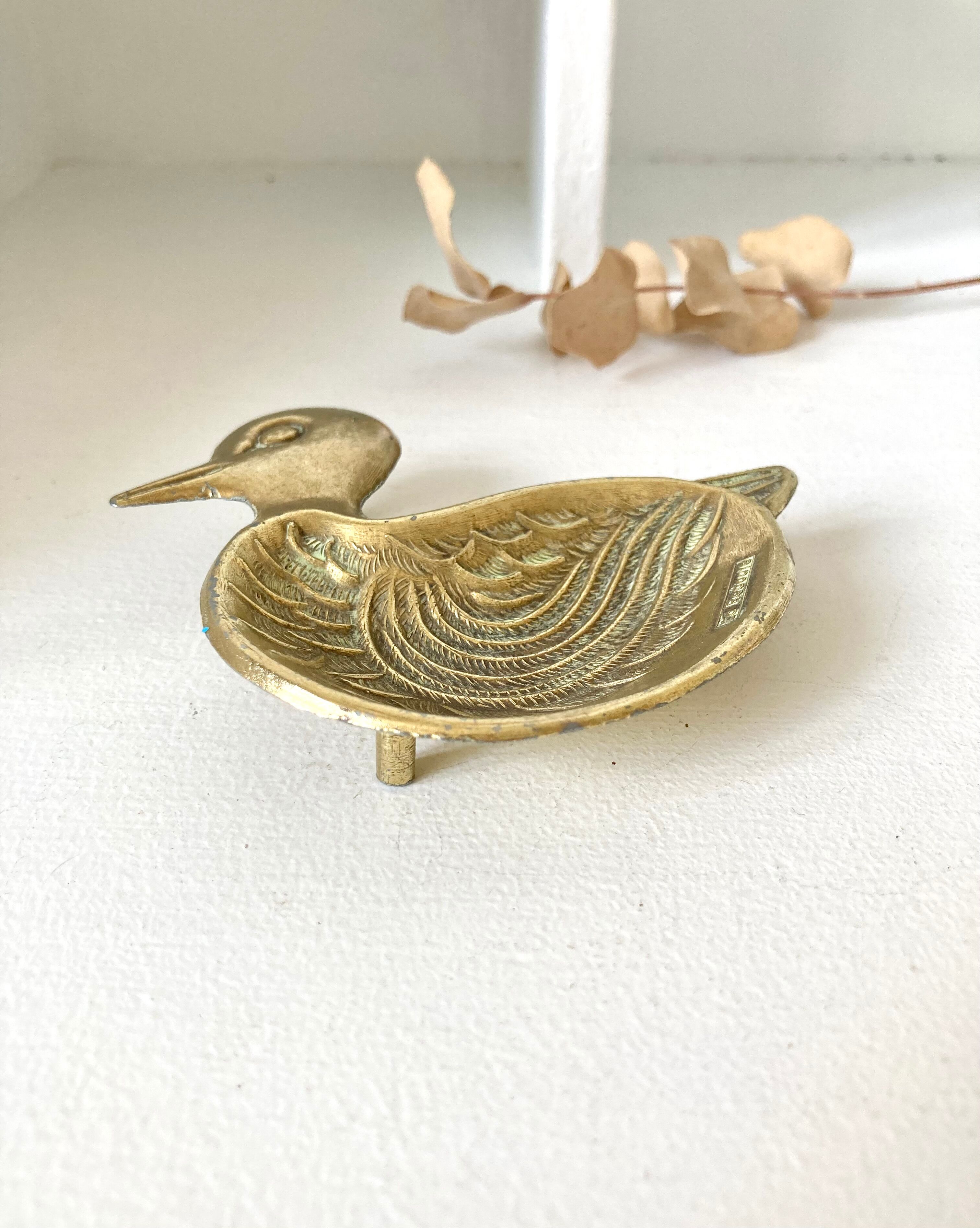 Brass ashtray duck