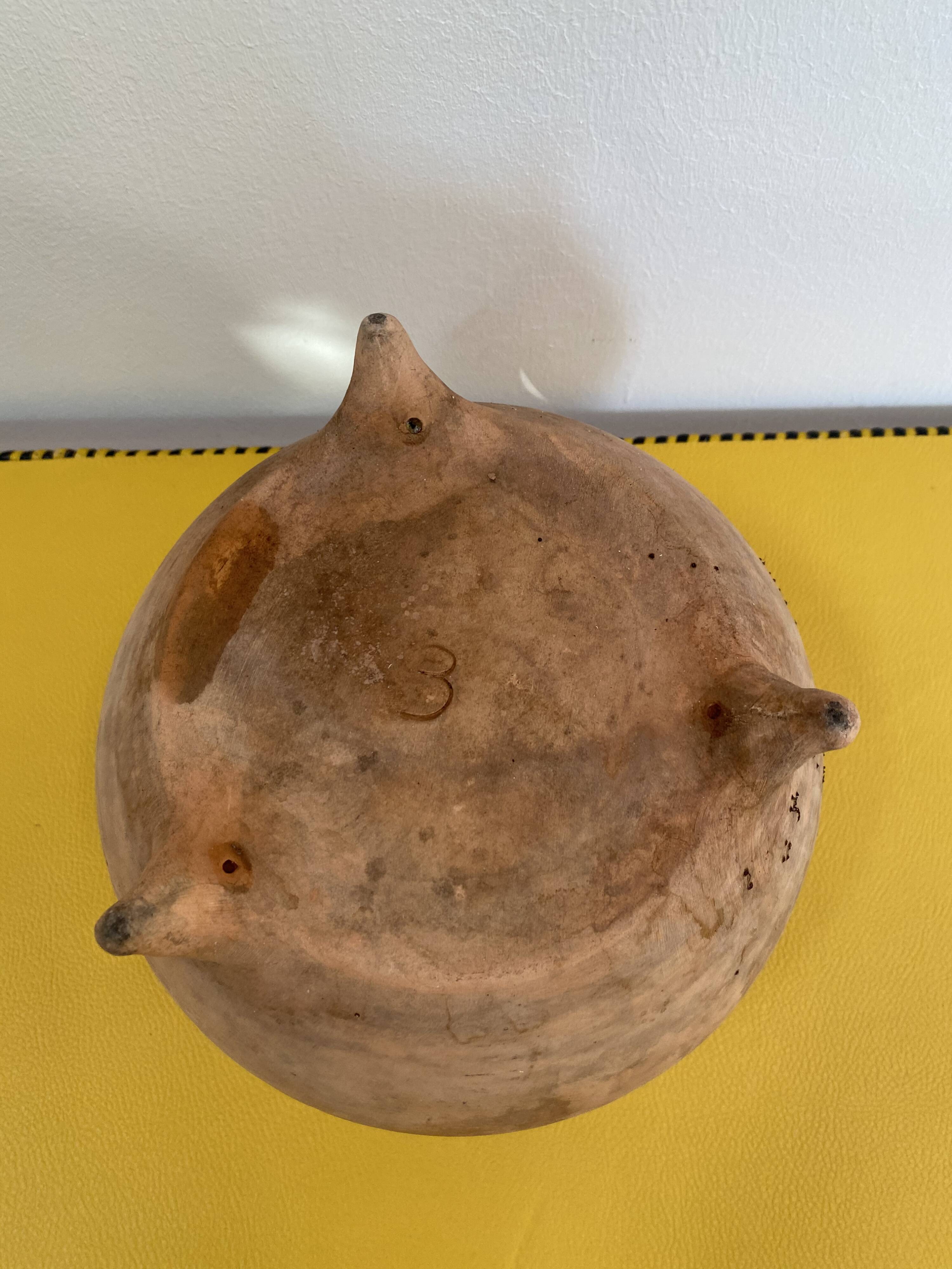 Chaudron tripode vintage en terre cuite