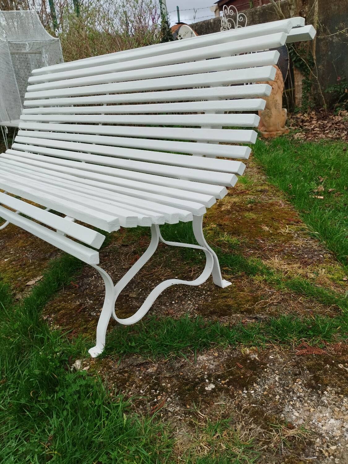 Banc de jardin ancien avec pieds en fer