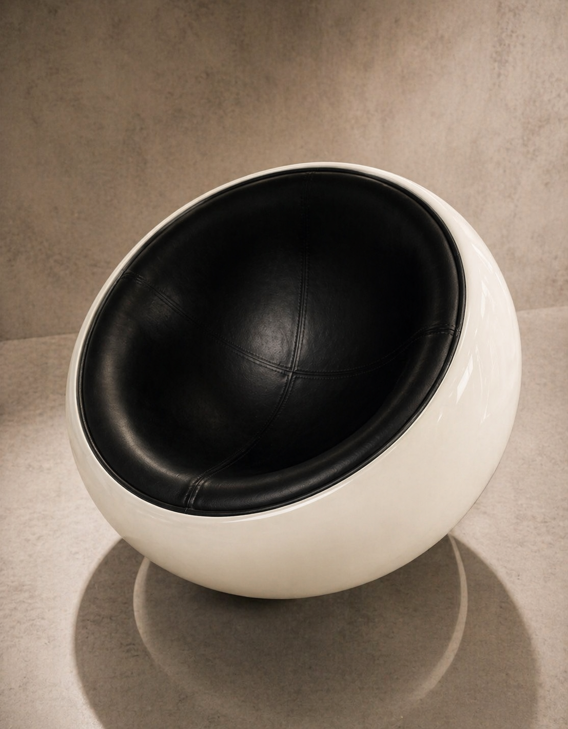 "Eggpod" armchair Aarnio