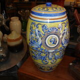 Reserve liquid earthenware from the end of the XIX century