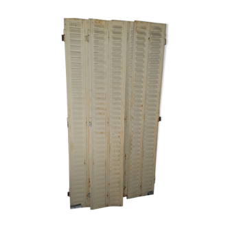 Metal louvers