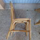 Ensemble de quatre chaises en rotin