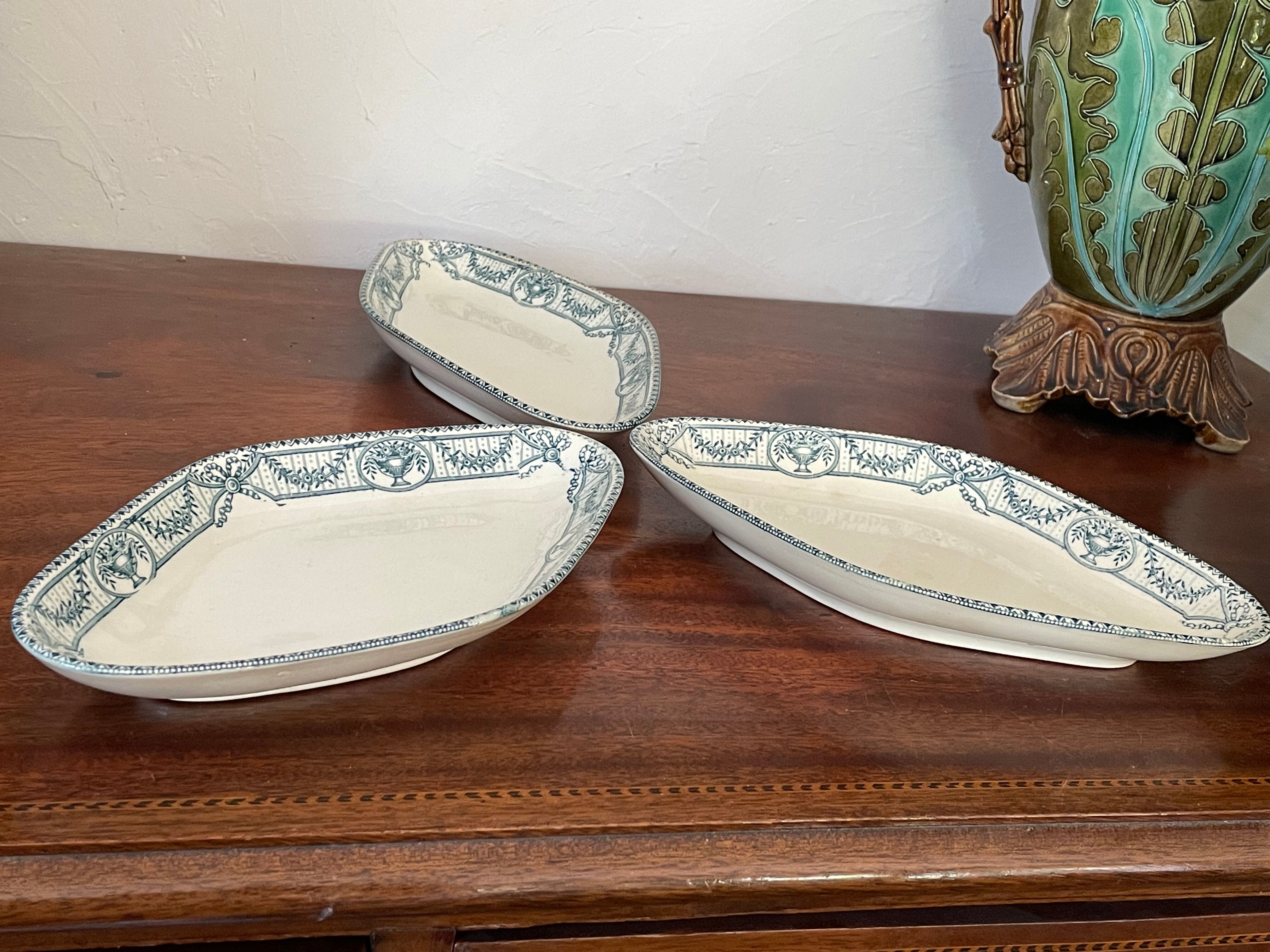 Lot de 3 raviers  terre de fer Salins modèle directoire