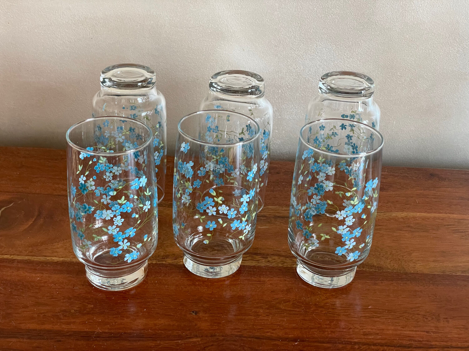Forget-me-not water glasses