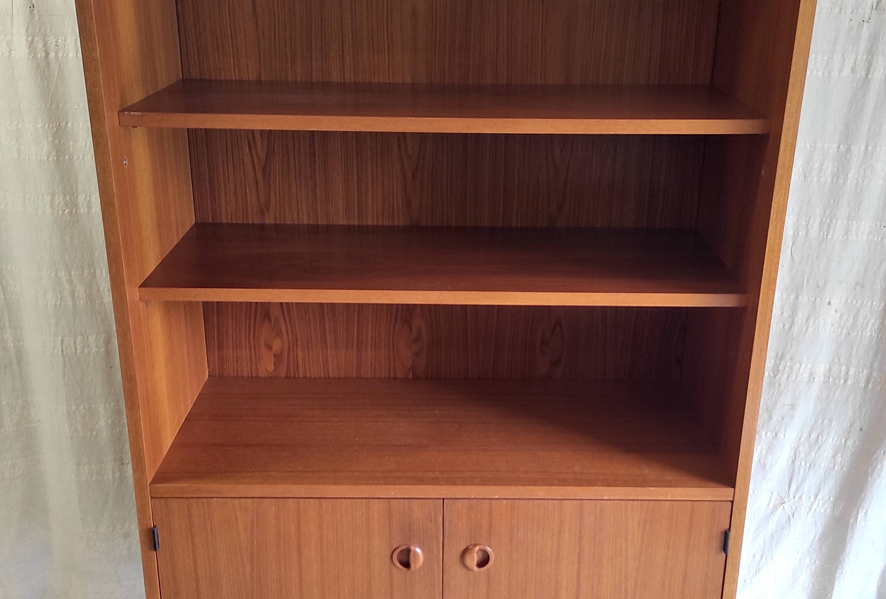 Scandinavian-style teak bookcase, 1960s