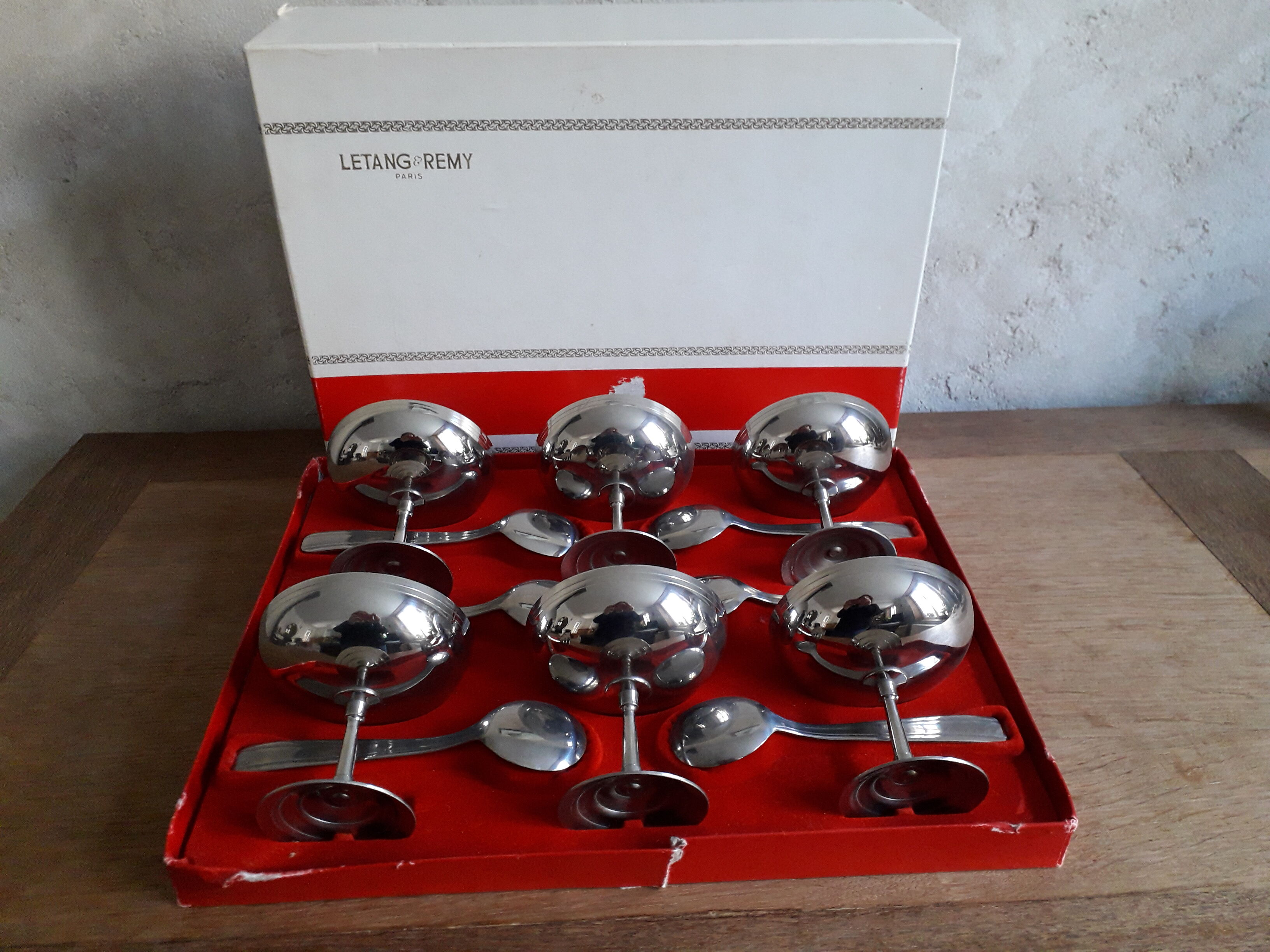 Set of 6 ice cream cups with spoons LETANG REMY 70s