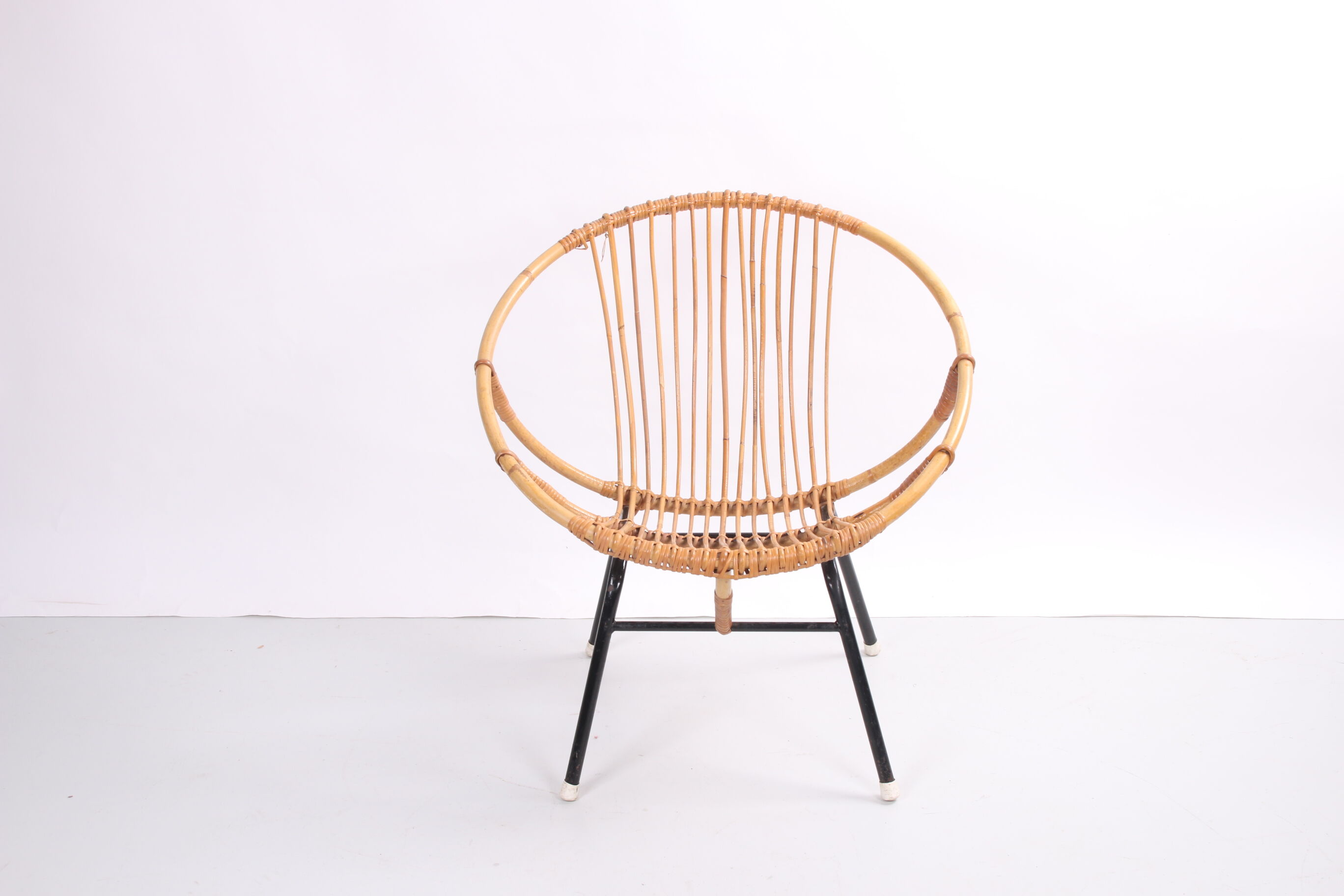 Vintage Noordwolde bamboo round chair