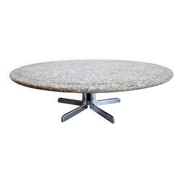 Table basse ronde en granit par Ammannati & Vitelli pour Bruno Brunati, Italie, années 1970.