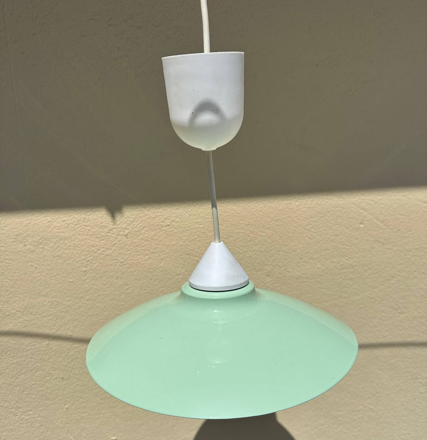 Pendant lampshade metal new paint vintage style