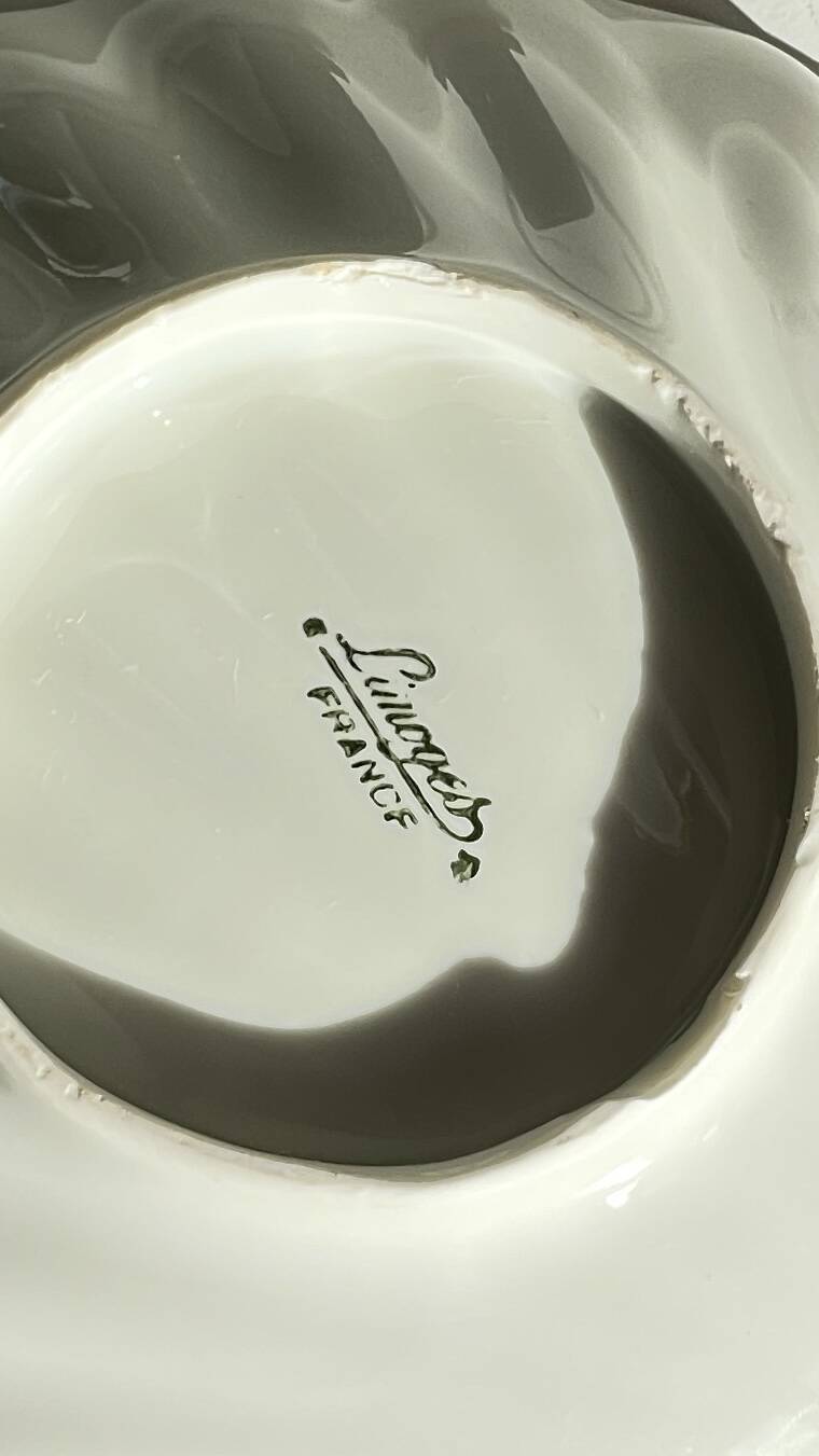 Shell-shaped ashtray and pocket tray Limoges France