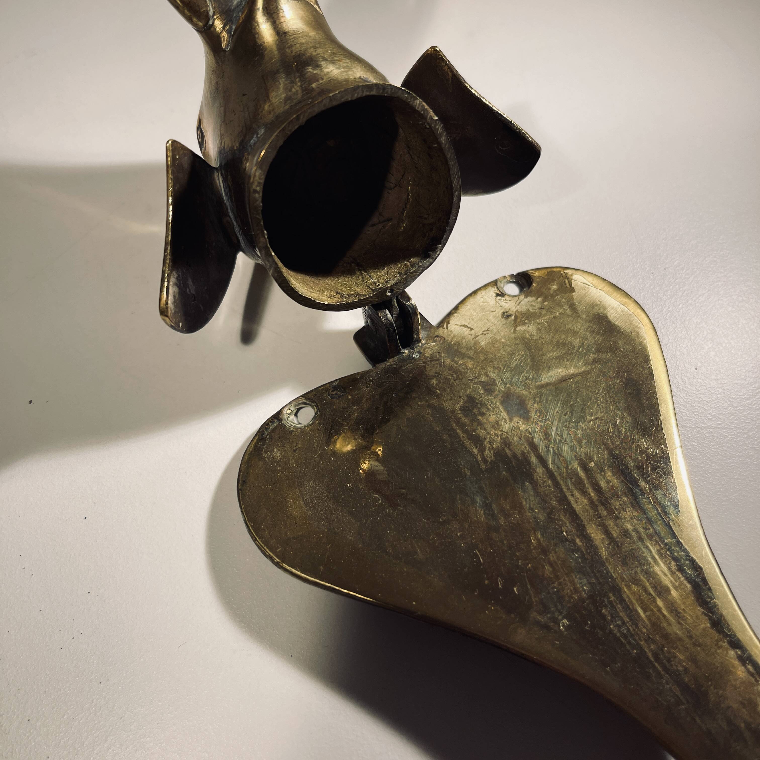 Door knocker / wall paperweight, bronze elephant sculpture