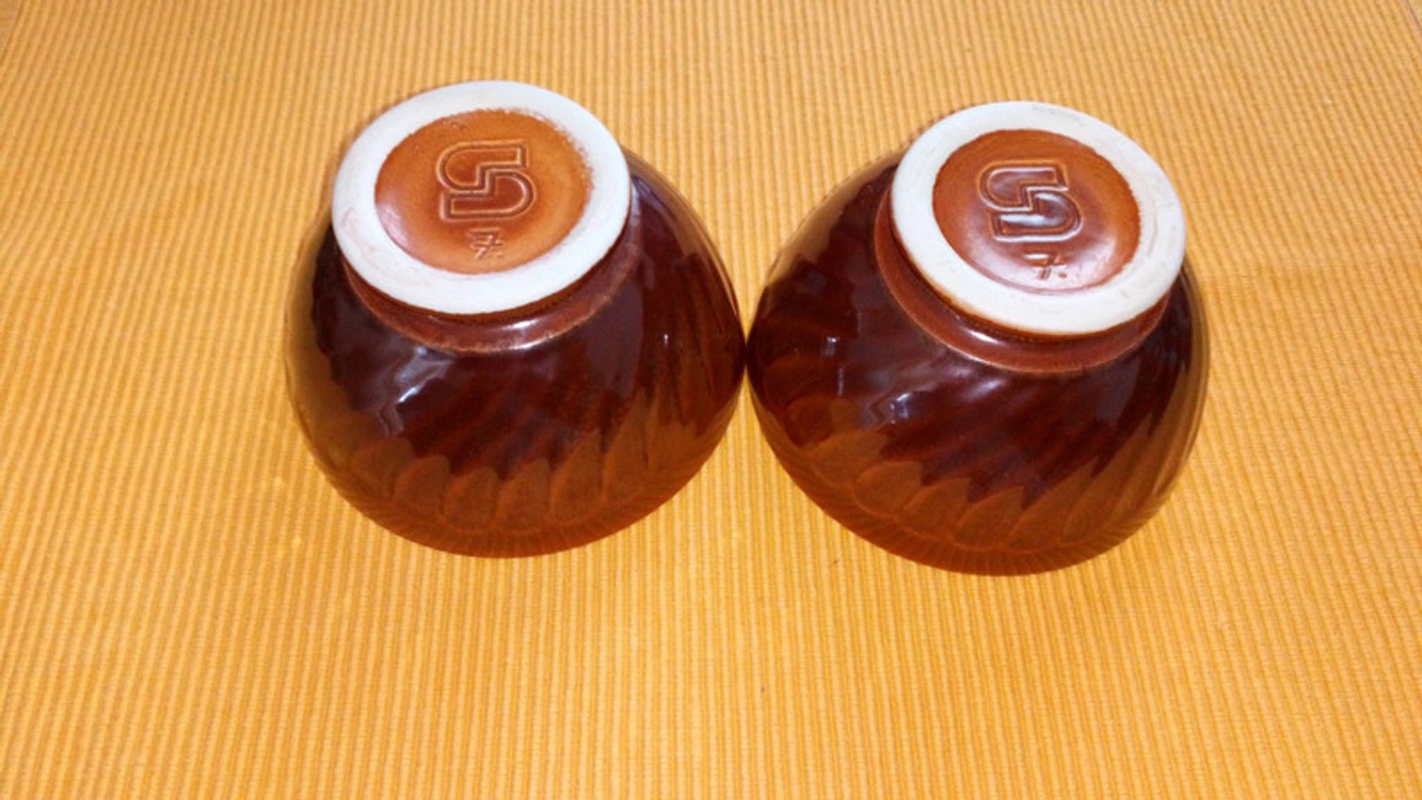 2 brown faceted Sarreguemines bowls