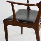 Fauteuil design danois en palissandre grainé par Johannes Andersen