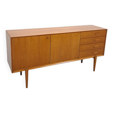 Dressoir met hoge poten en lades vintage